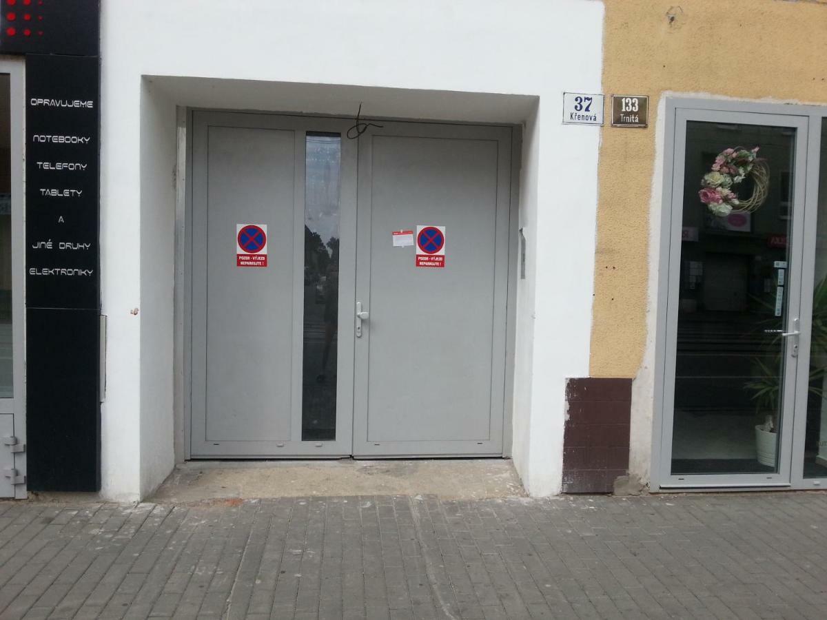 Apartman V Blizkosti Centra Brna Бърно Екстериор снимка